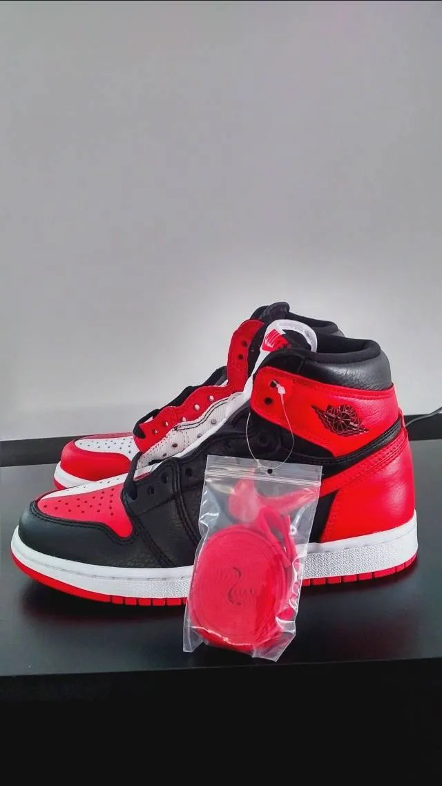 2018 Nike Air Jordan Retro 1 HI OG Homage to Home - Non-num