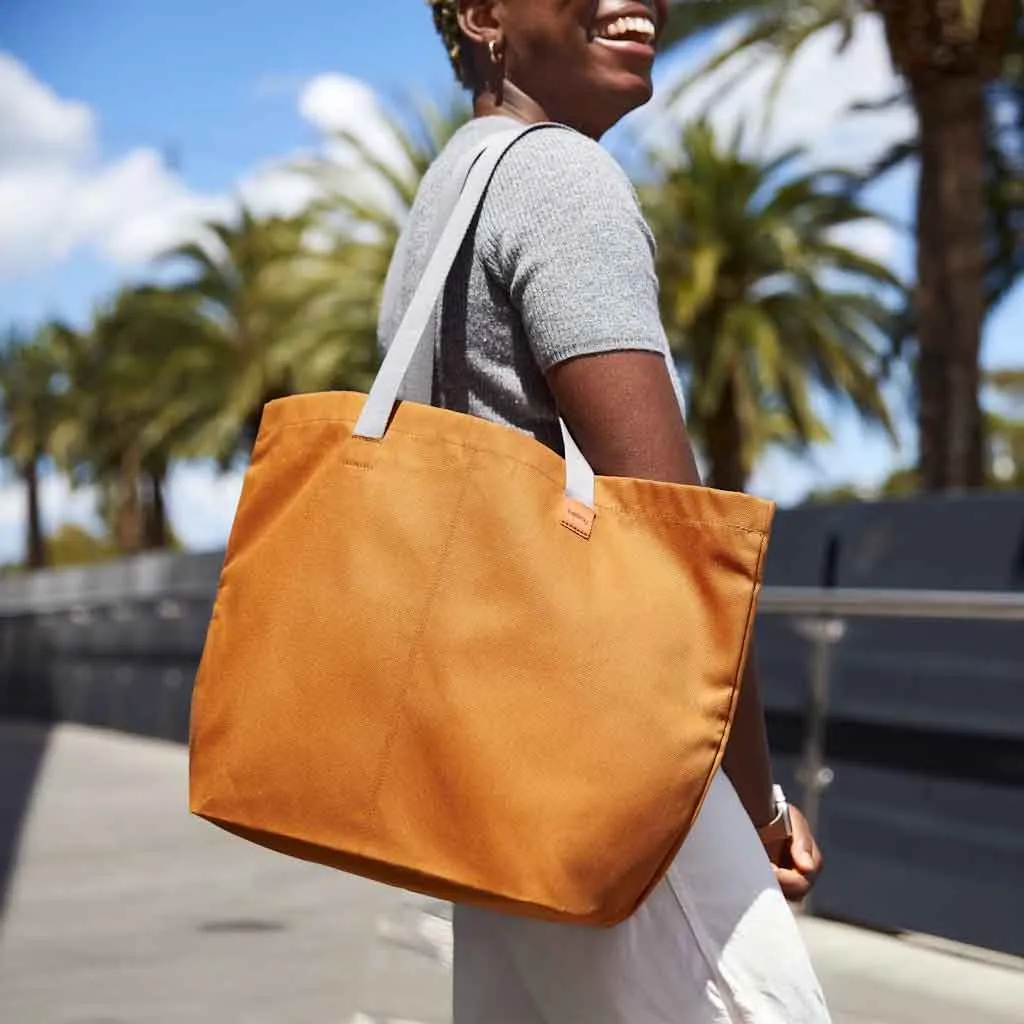 Bellroy Market Tote - Burgundy