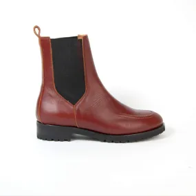 Bordeaux Chelsea boot Naguisa Bai