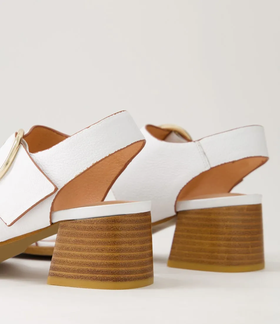 DJANGO & JULIETTE Mathena White Tan Leather Sandals