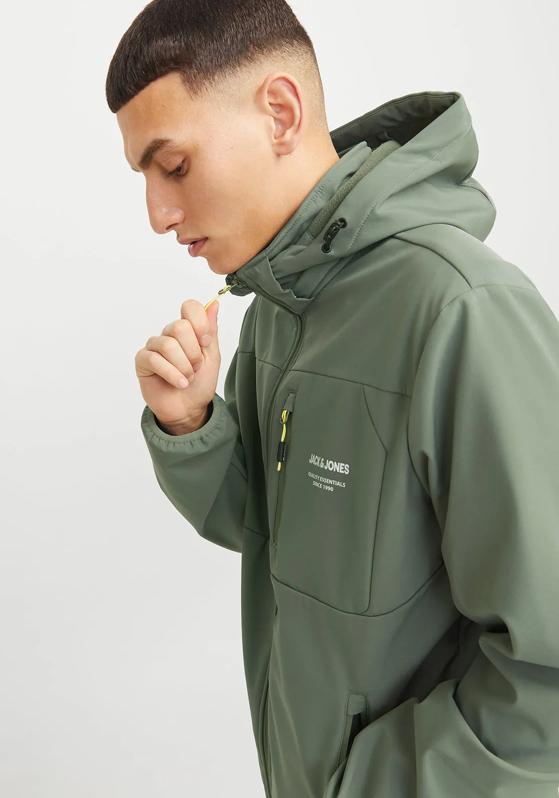 Jack & Jones Theo Softshell Jacket, Agave Green