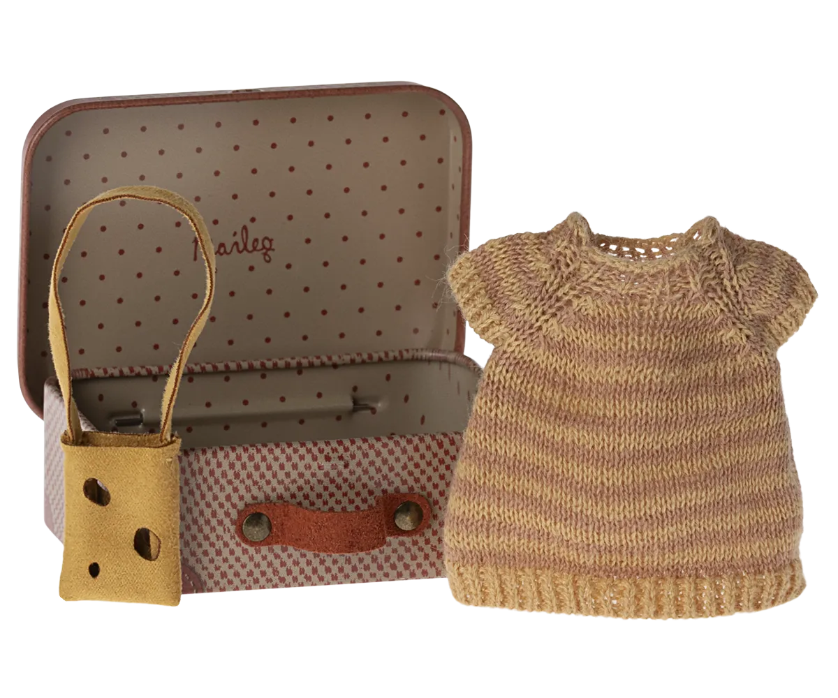 Maileg Knitted Dress and Bag in Suitcase for Big Sister Mouse