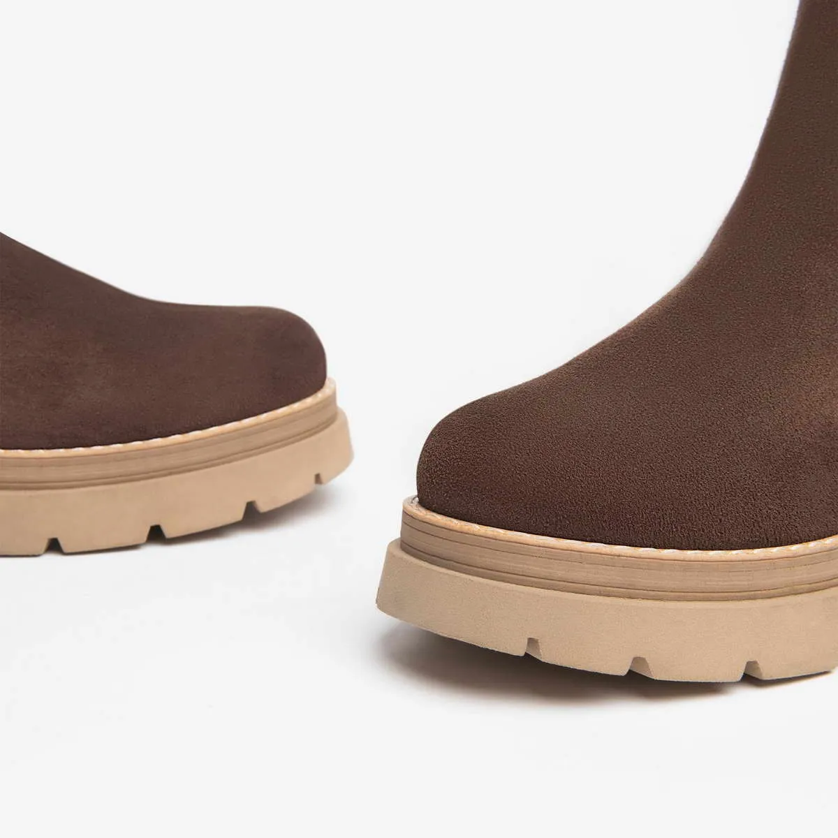 NeroGiardini Leather Suede Chelsea Boot - Gillanders.ie Town & Country Clothing