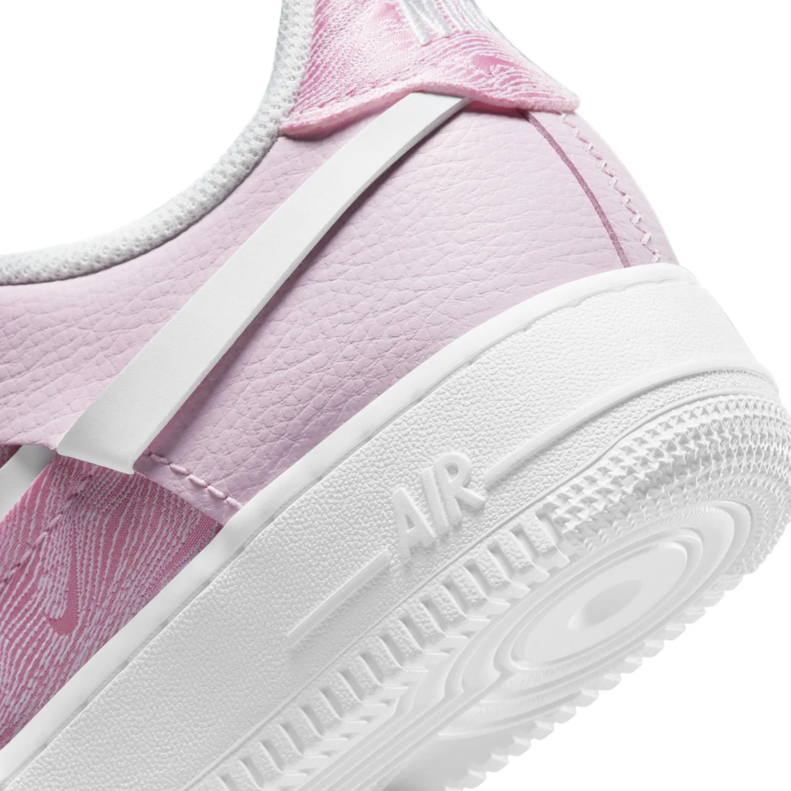 Nike Air Force 1 LXX WMNS ''Pink Foam''