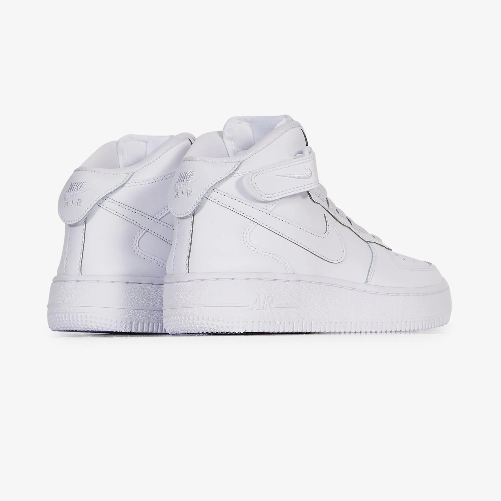 NIKE AIR FORCE 1 MID