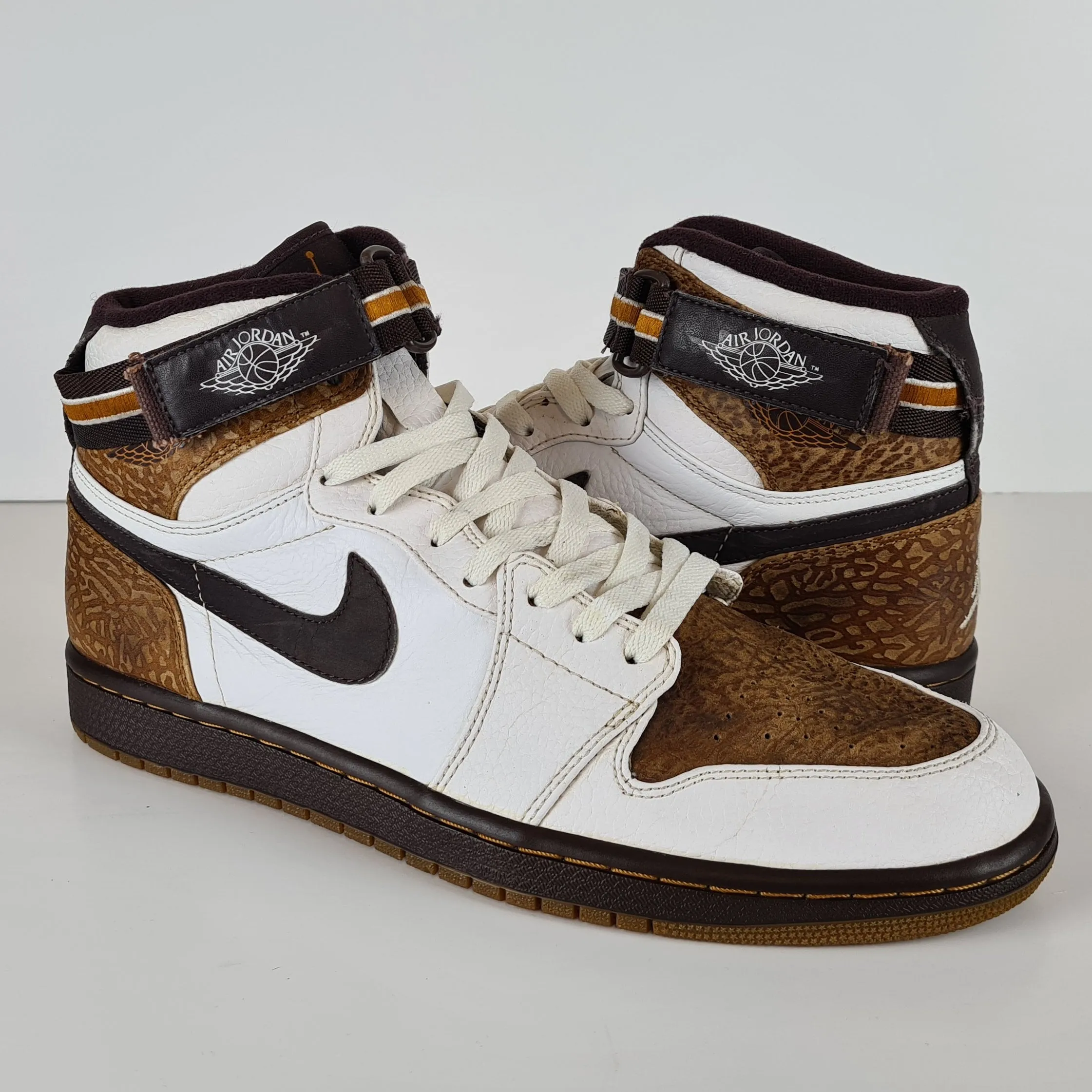 Nike Air Jordan 1 Retro High Strap White Madeira Ginger