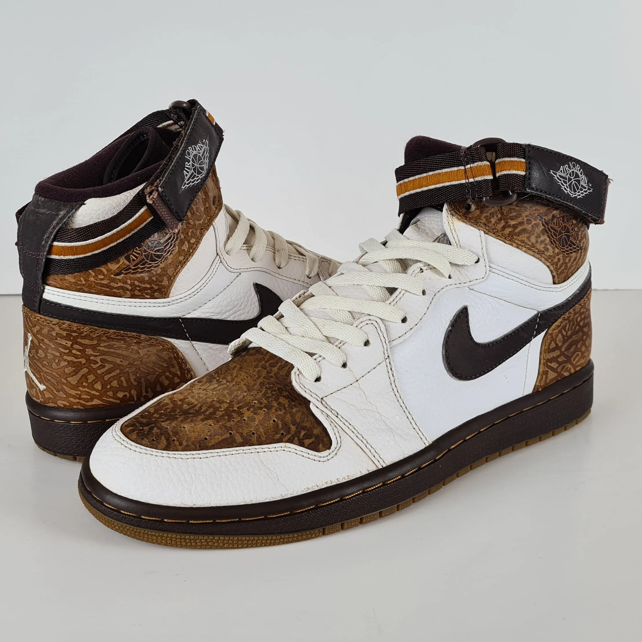 Nike Air Jordan 1 Retro High Strap White Madeira Ginger