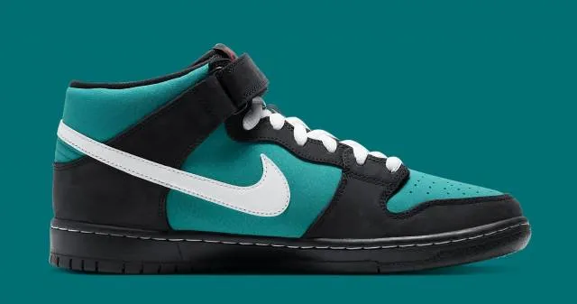 Nike SB Dunk Mid Griffey