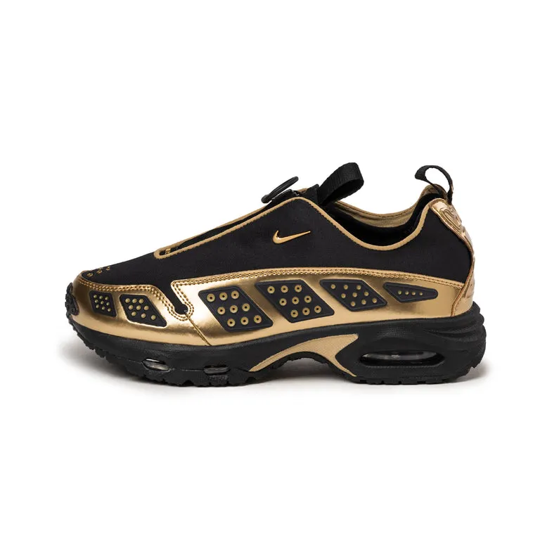 Nike Wmns Air Max SNDR SE Black / Metallic Gold / Black / Dark Smoke Grey