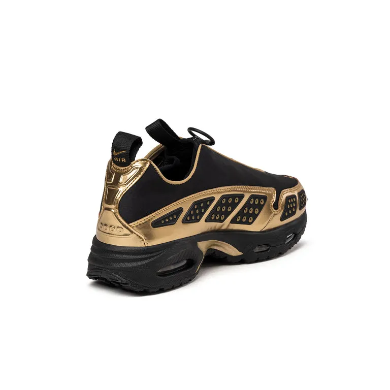 Nike Wmns Air Max SNDR SE Black / Metallic Gold / Black / Dark Smoke Grey