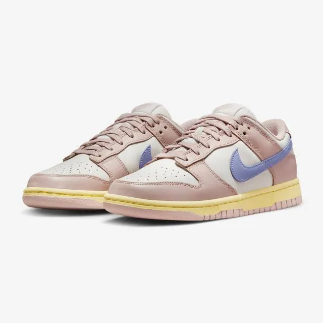 Nike Women's Dunk Low (Pink Oxford/ Light Thistle Phanto...