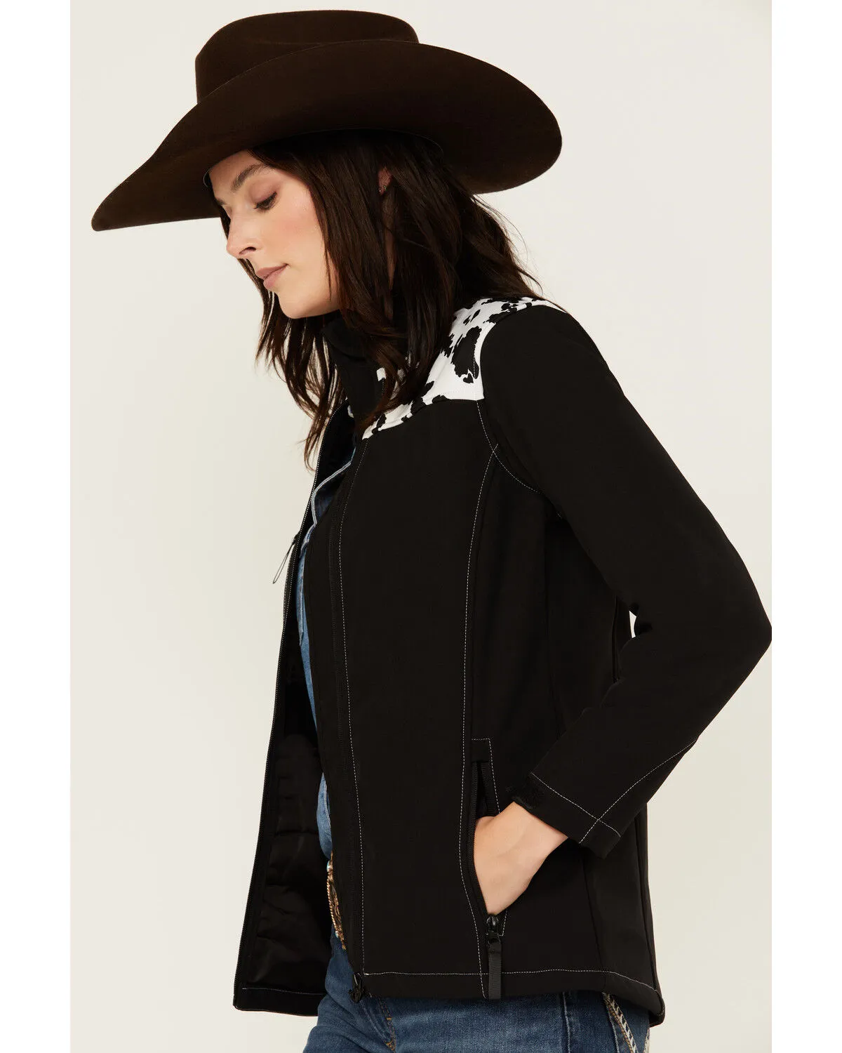 Product Name:  Cowgirl Hardware Women's Cow Print Yoke Softshell Jacket