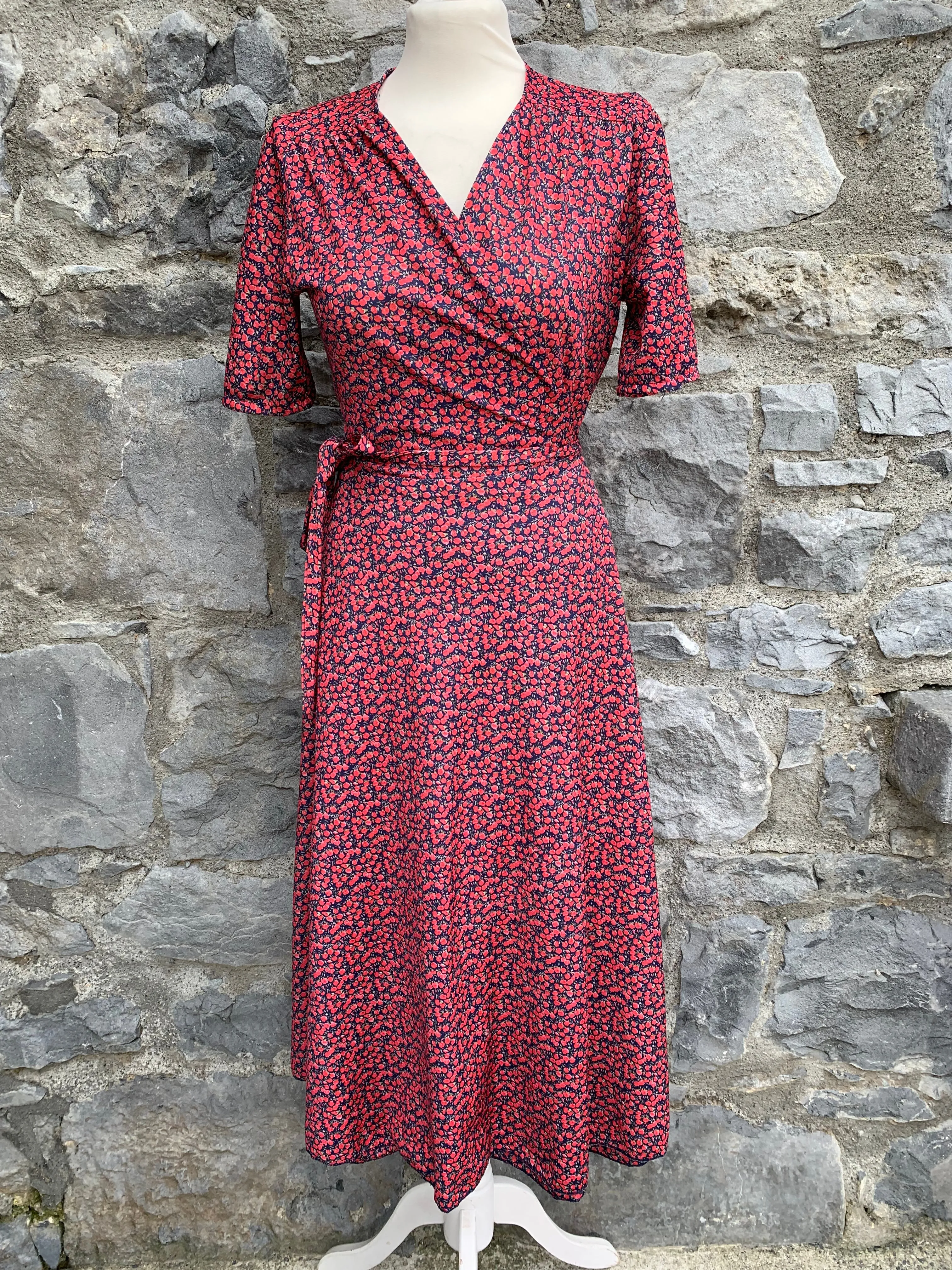 Red flowers wrap dress   uk 10-12