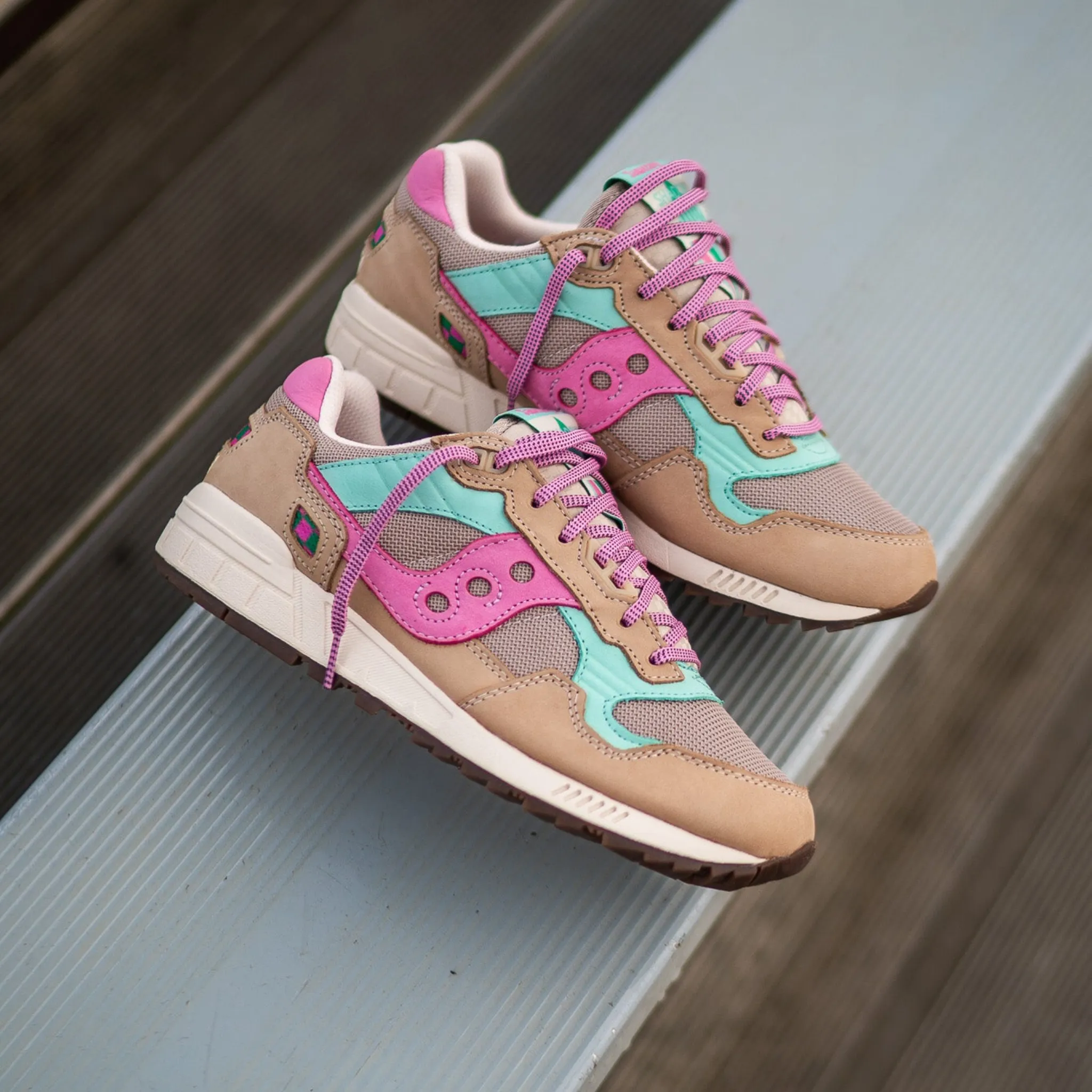 Saucony Shadow 5000 Earth Citizen (Gray/Pink)