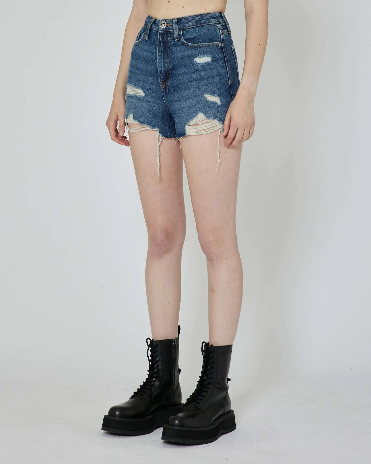 Shorts in denim