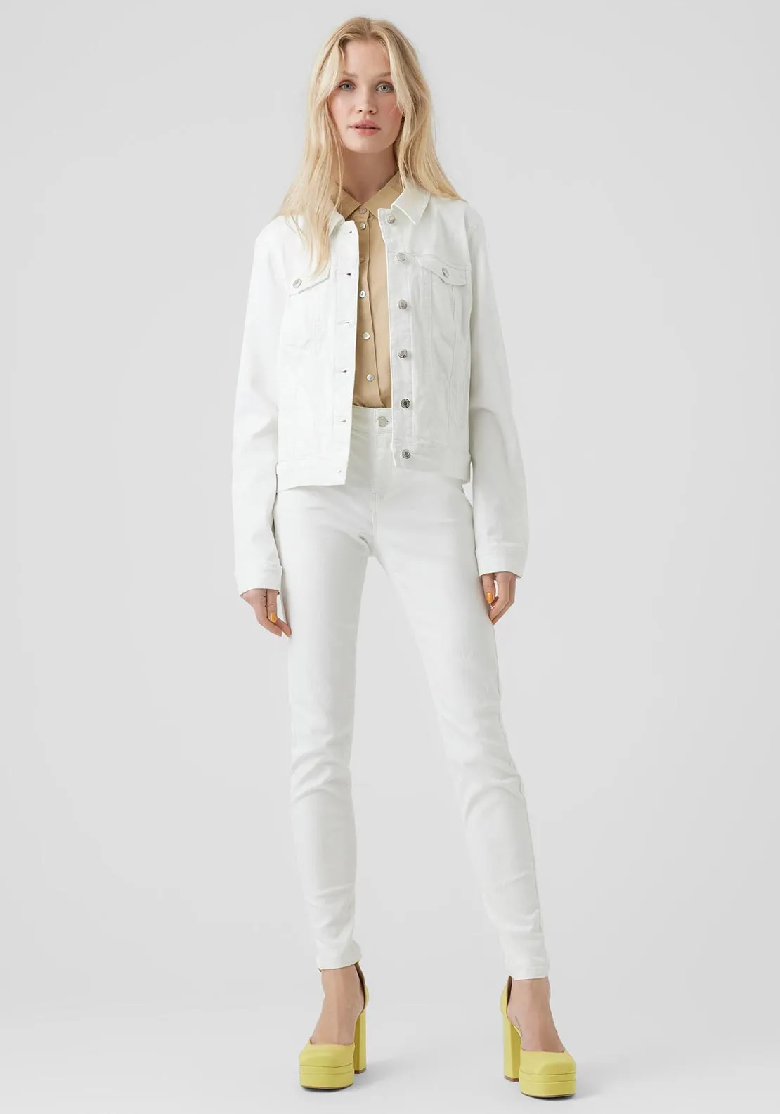 Vero Moda Wild Soya Short Denim Jacket, Bright White